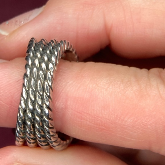 Authentic David Yurman ring - Picture 3 of 5